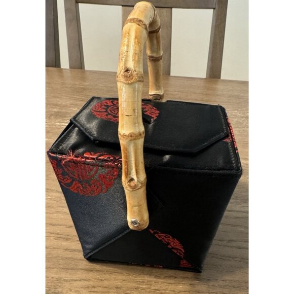 Vintage Tozai Chinese Takeout Box Purse Black & Red Satin-Bamboo Top Handle - Picture 2 of 12